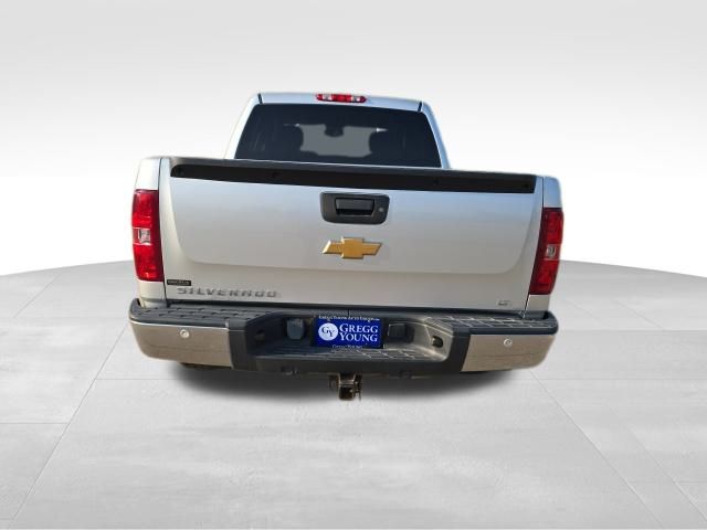 2012 Chevrolet Silverado 1500 LT photo 4