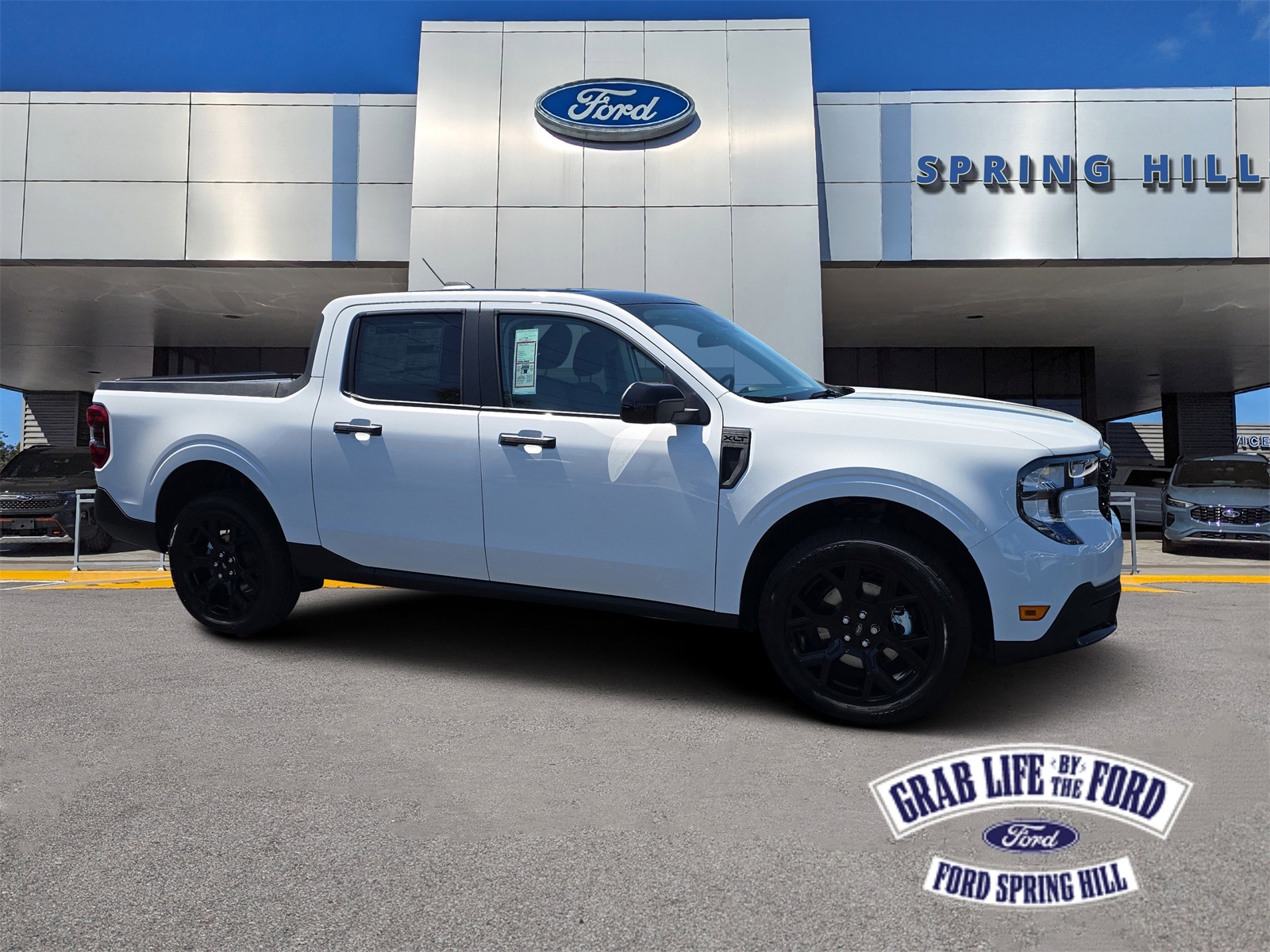 2025 Ford Maverick XLT's photo