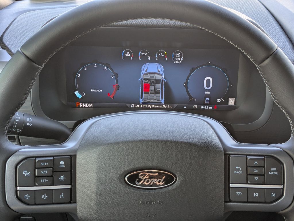 2025 Ford F-150 XLT photo 26