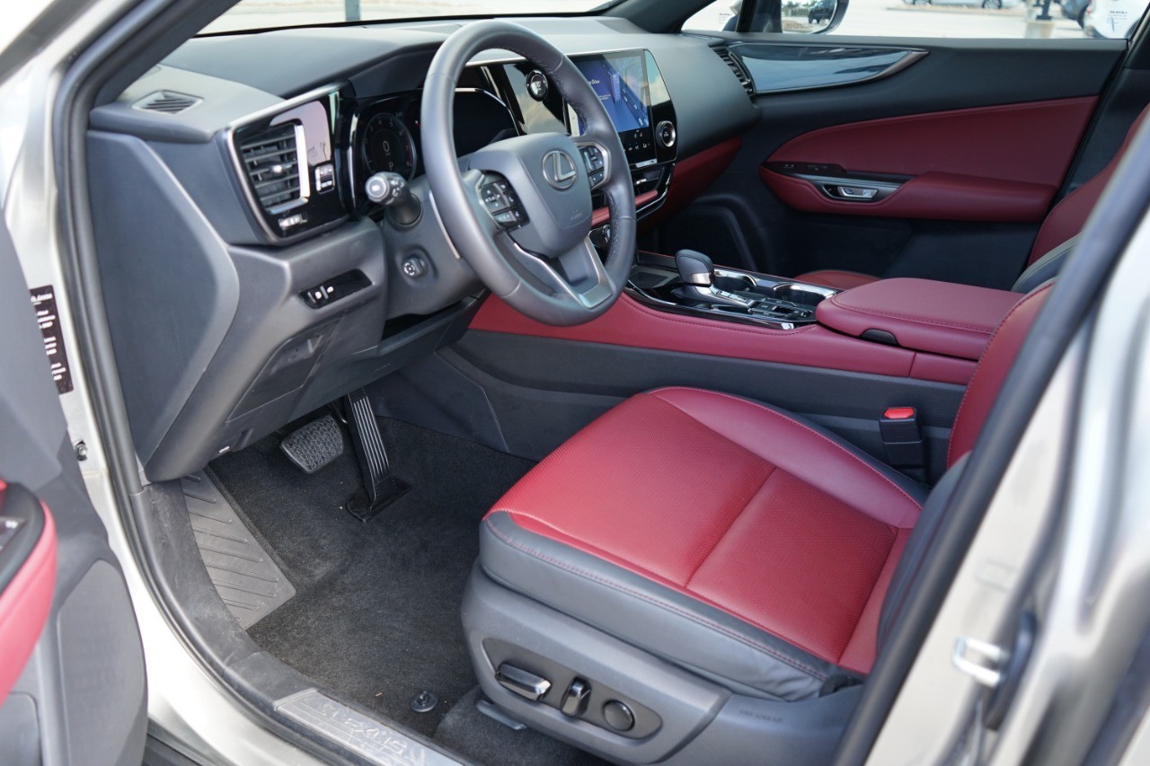 2024 Lexus NX 250 Premium photo 10