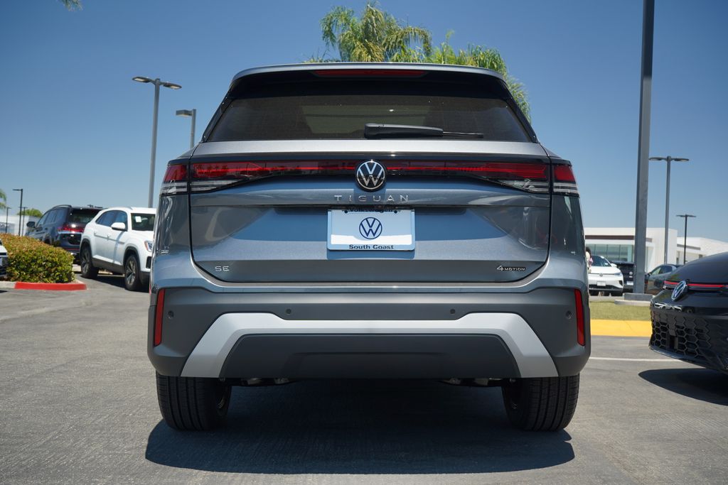 2025 Volkswagen Tiguan SE photo 3