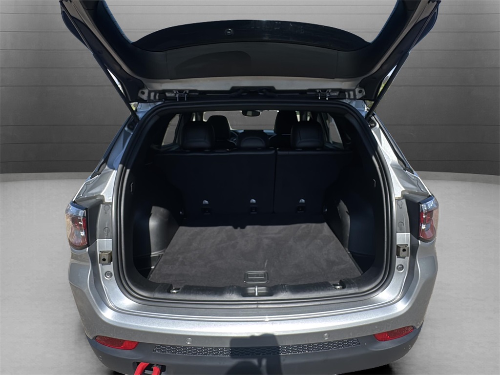 2023 Jeep Compass Trailhawk photo 13
