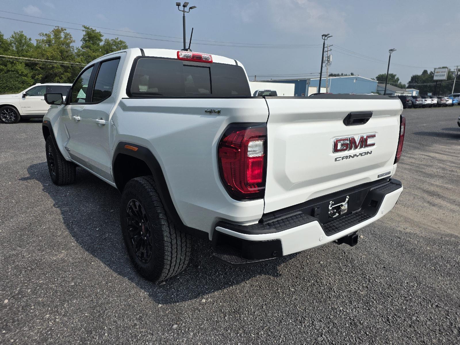 2026 Gmc Canyon Elevation photo 2