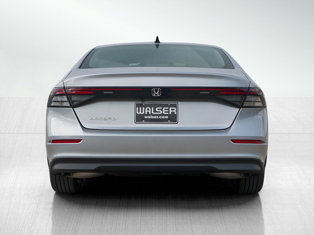 2025 Honda Accord SE photo 4