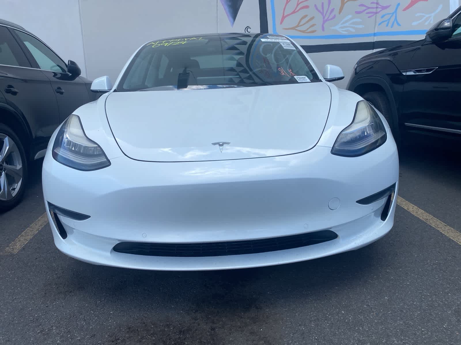 2020 Tesla Model 3 Standard Range Plus photo 2