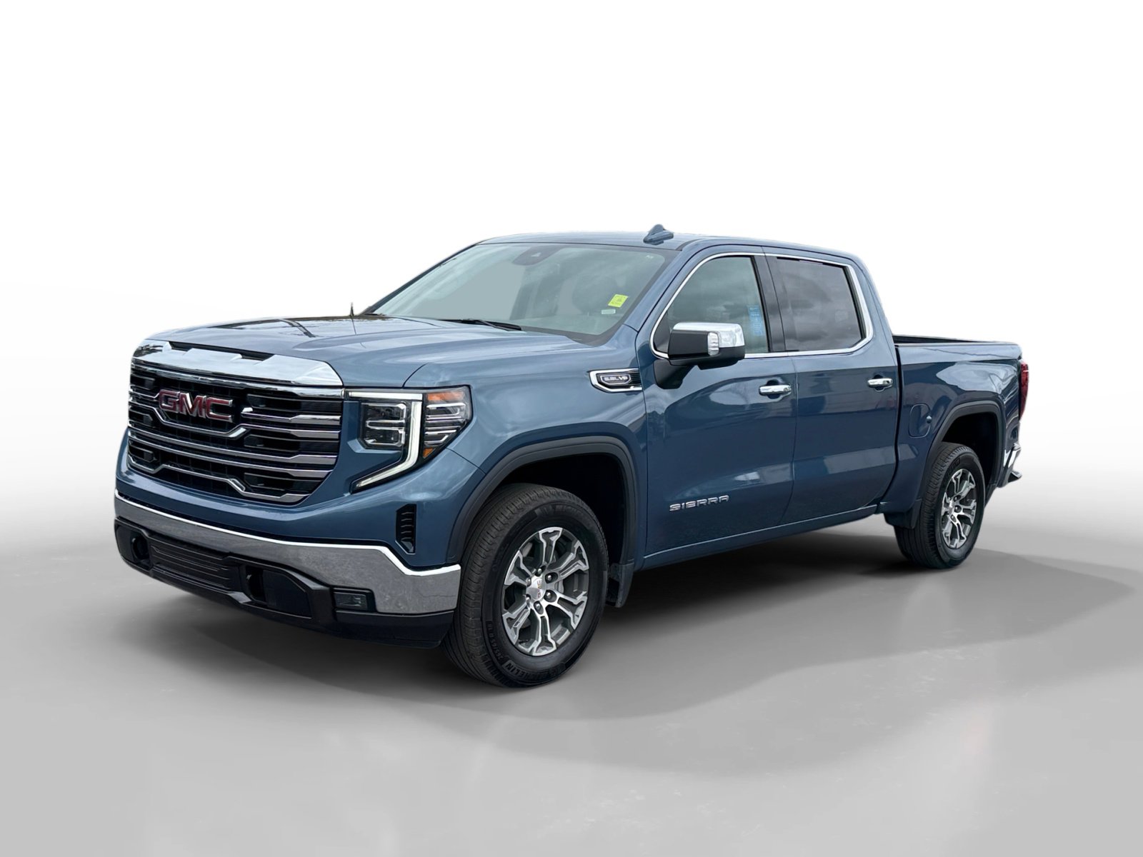 2024 GMC Sierra 1500 SLT's photo