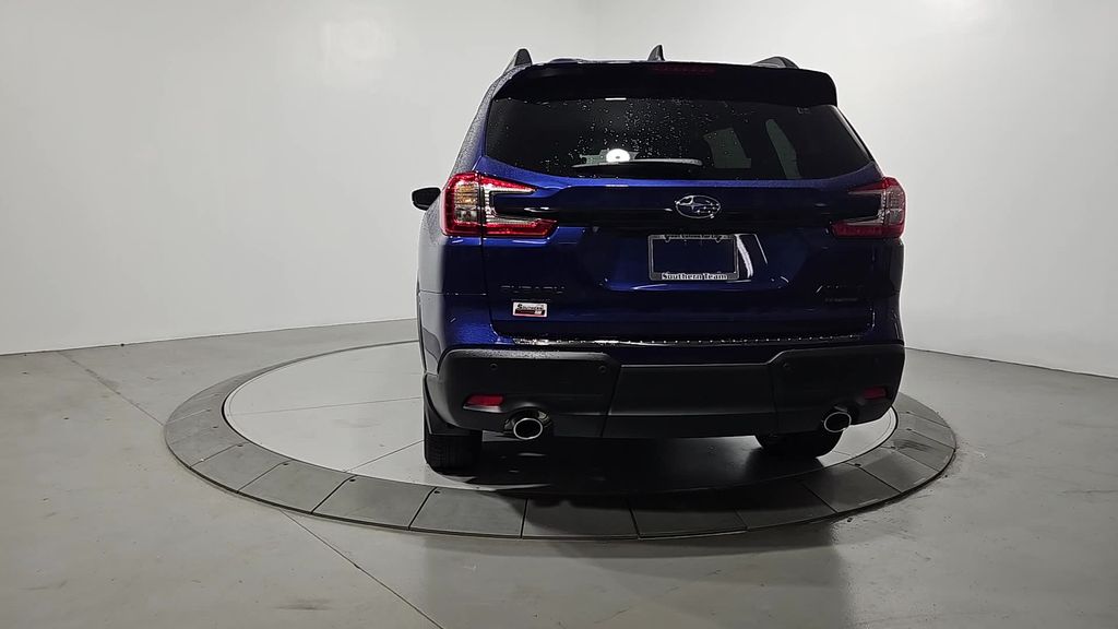 2026 Subaru Ascent Limited photo 4