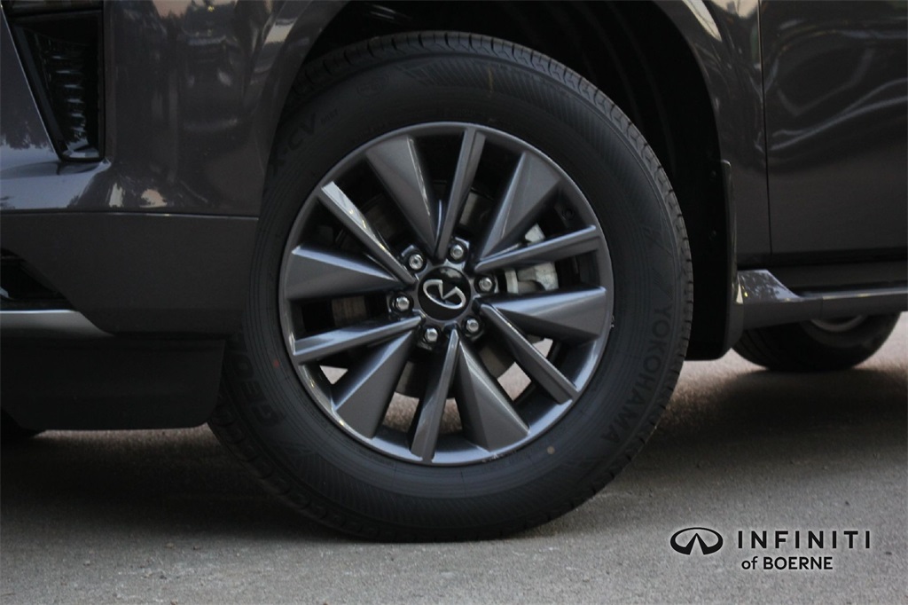 2026 Infiniti QX80 Pure photo 3
