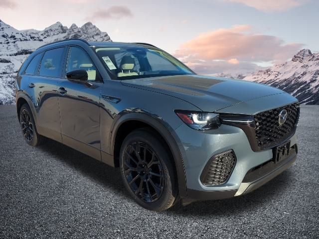 2026 Mazda CX-70 Preferred Package's photo