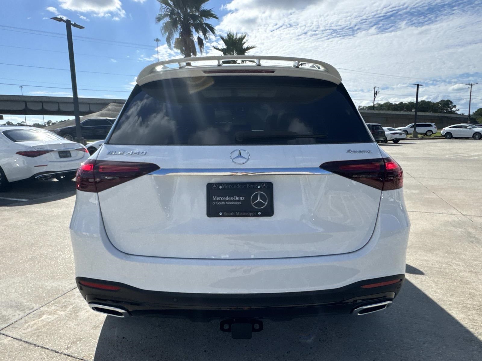 2026 Mercedes Benz GLE 350 4MATIC photo 4