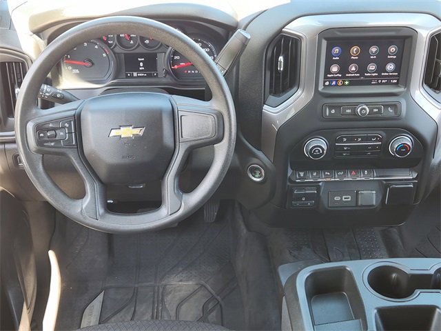 2024 Chevrolet Silverado 2500HD Custom photo 22