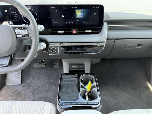 2025 Hyundai Ioniq 5 Limited photo 16