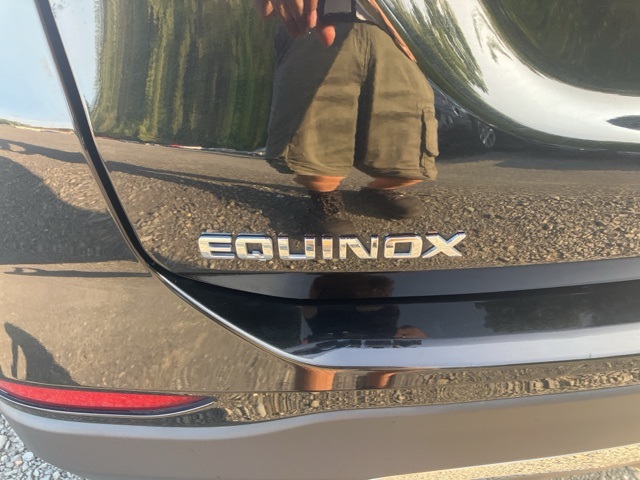 2023 Chevrolet Equinox LT photo 28