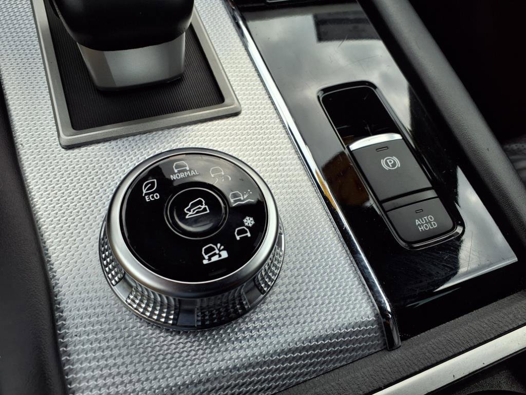 2023 Mitsubishi Outlander SEL photo 21