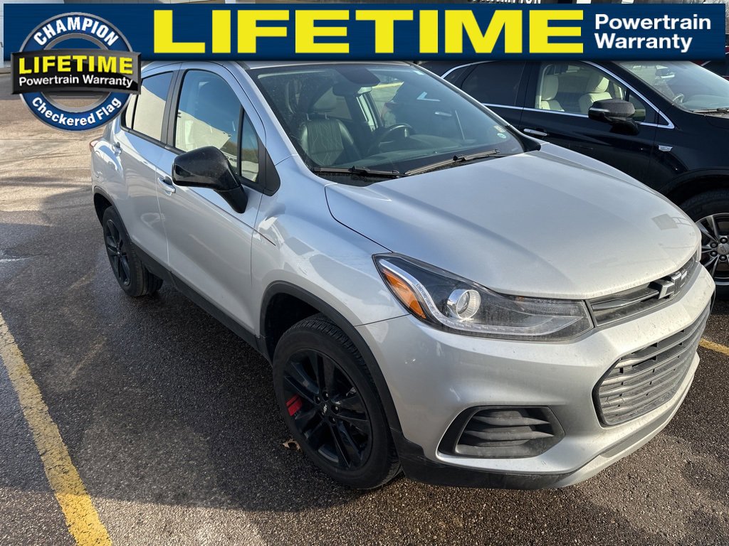 2022 Chevrolet Trax LT's photo