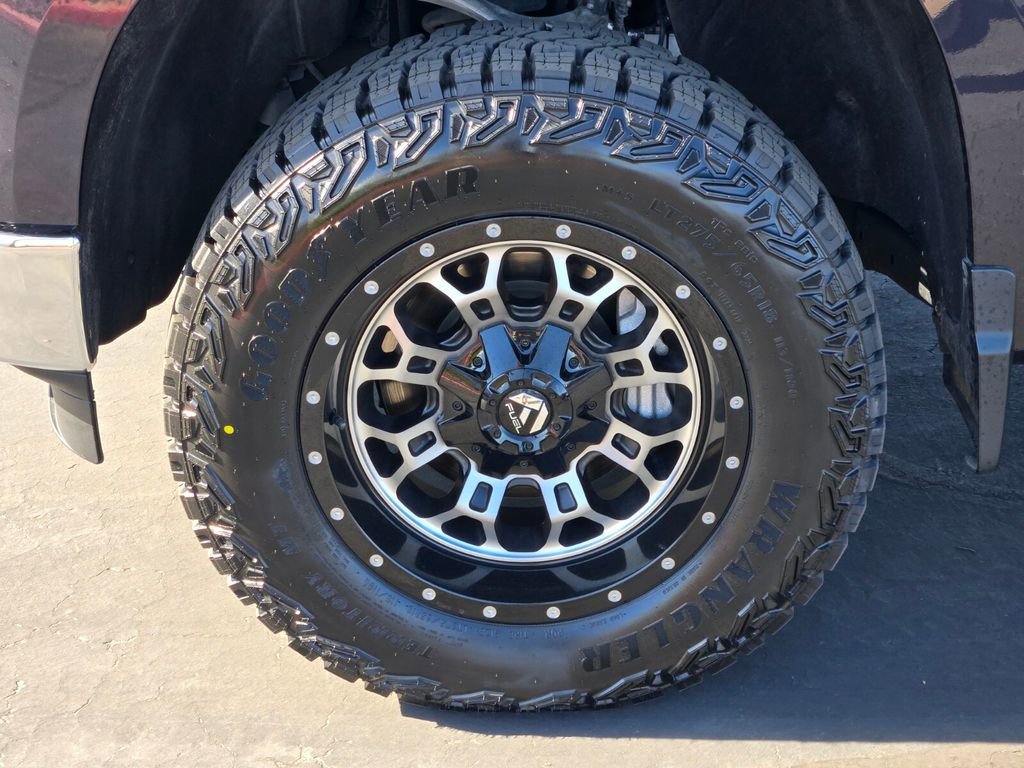2023 Chevrolet Silverado 1500 LTZ photo 9