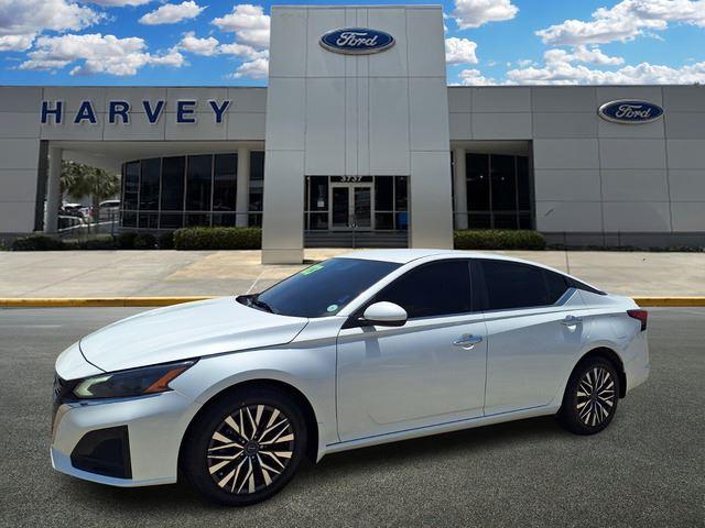 2023 Nissan Altima SV