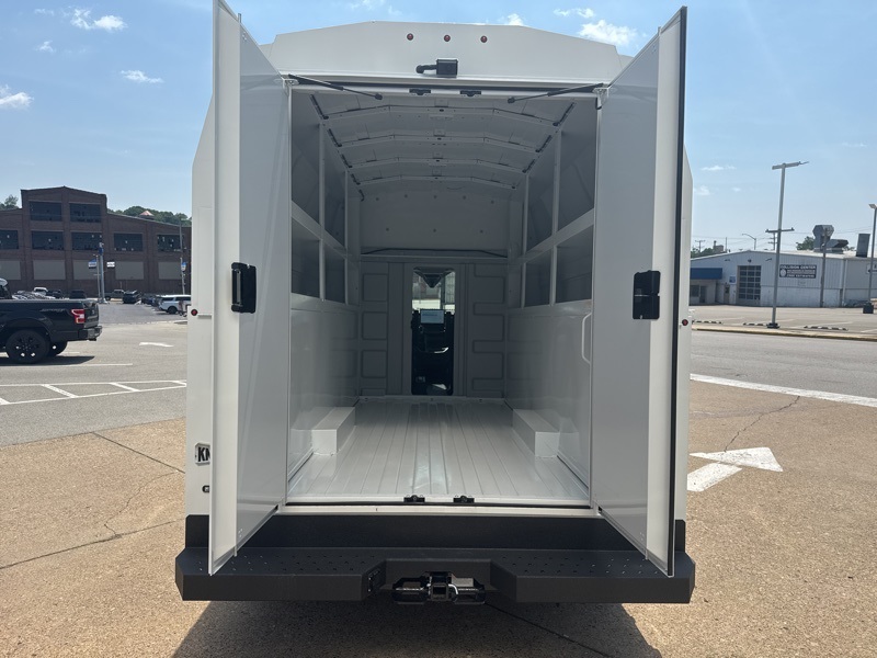 2024 Ford Transit photo 9