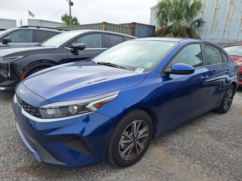 2024 Kia Forte LXS's photo