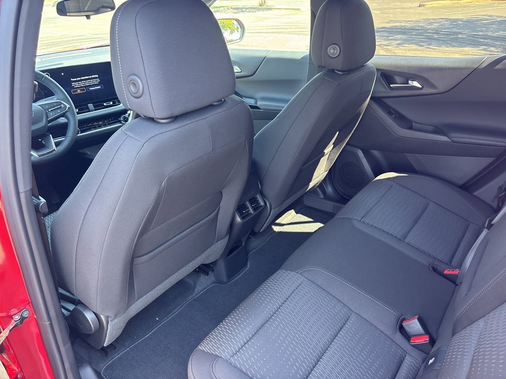2026 Chevrolet Equinox LT photo 16