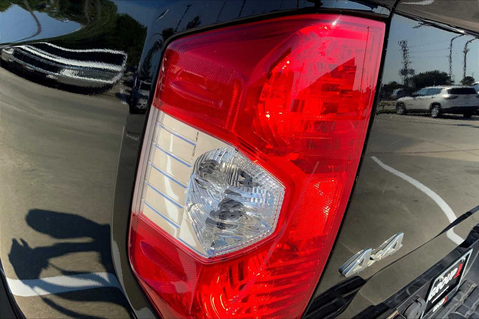 2020 Toyota Tundra SR5 Grade photo 23