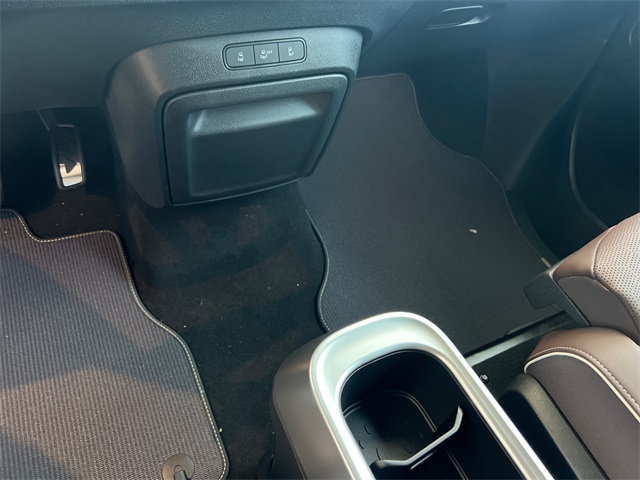 2025 Volkswagen ID. Buzz Pro S photo 17