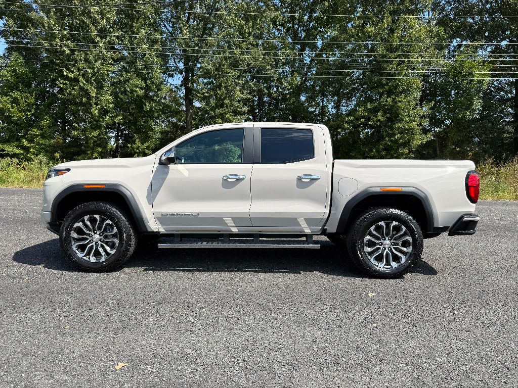 2026 Gmc Canyon Denali photo 4