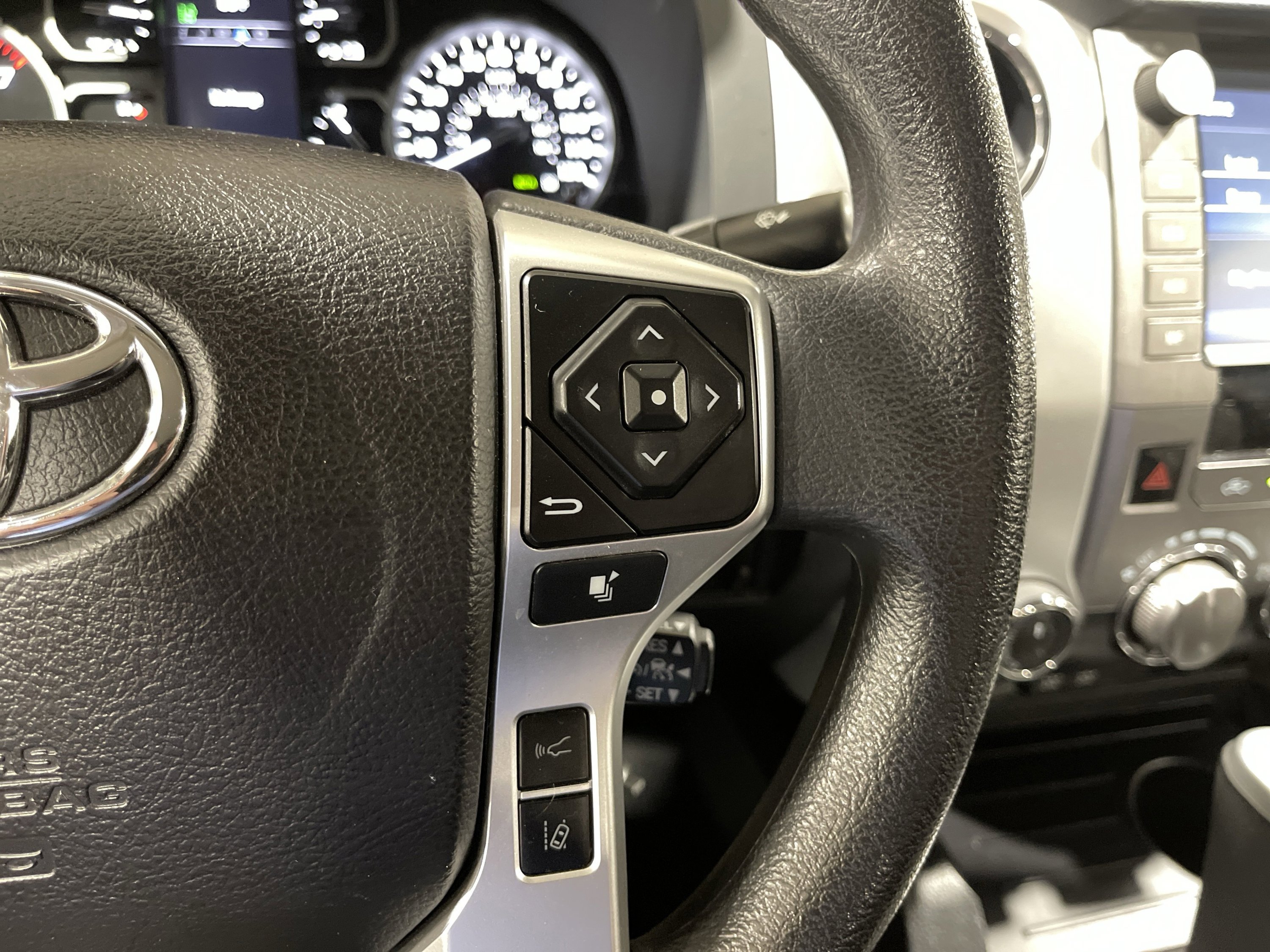 2021 Toyota Tundra SR5 Grade photo 15
