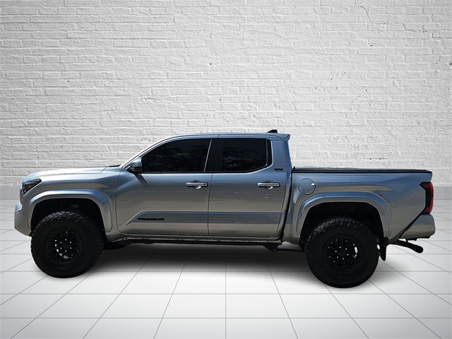 2025 Toyota Tacoma SR5 photo 2