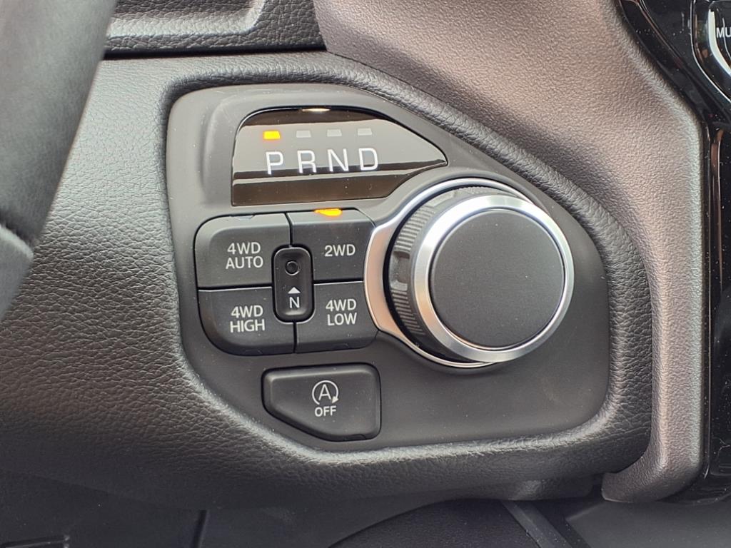 2025 Ram 1500 Big Horn Lone Star photo 7