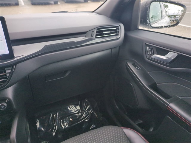 2023 Ford Escape ST-Line photo 13