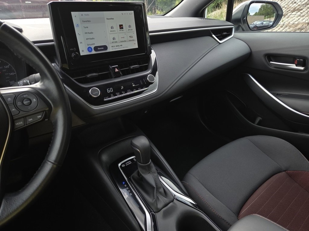 2023 Toyota Corolla SE photo 28