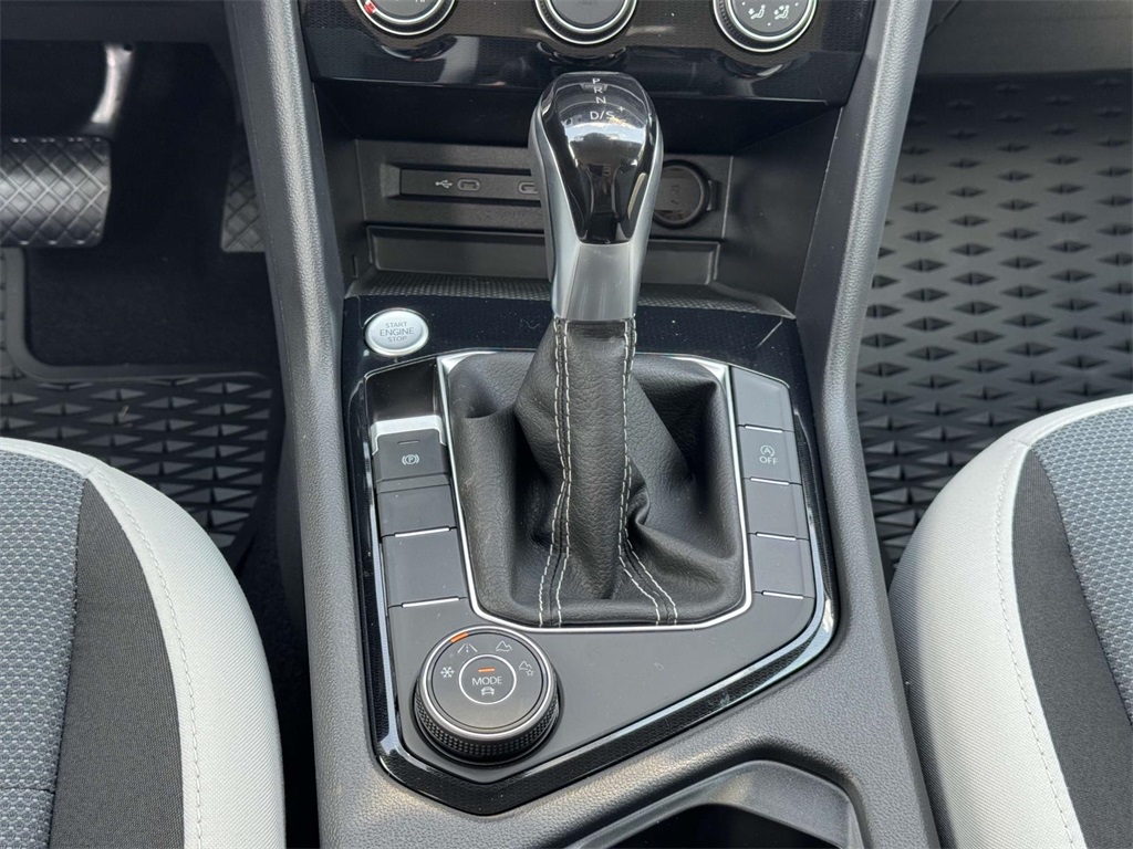 2025 Volkswagen Taos S photo 21
