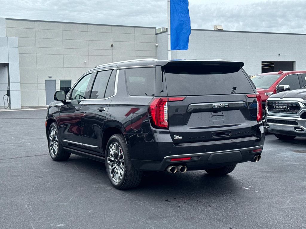 2024 Gmc Yukon Denali Ultimate photo 2