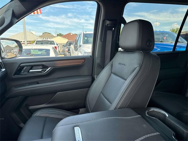 2025 Gmc Yukon XL Denali photo 16
