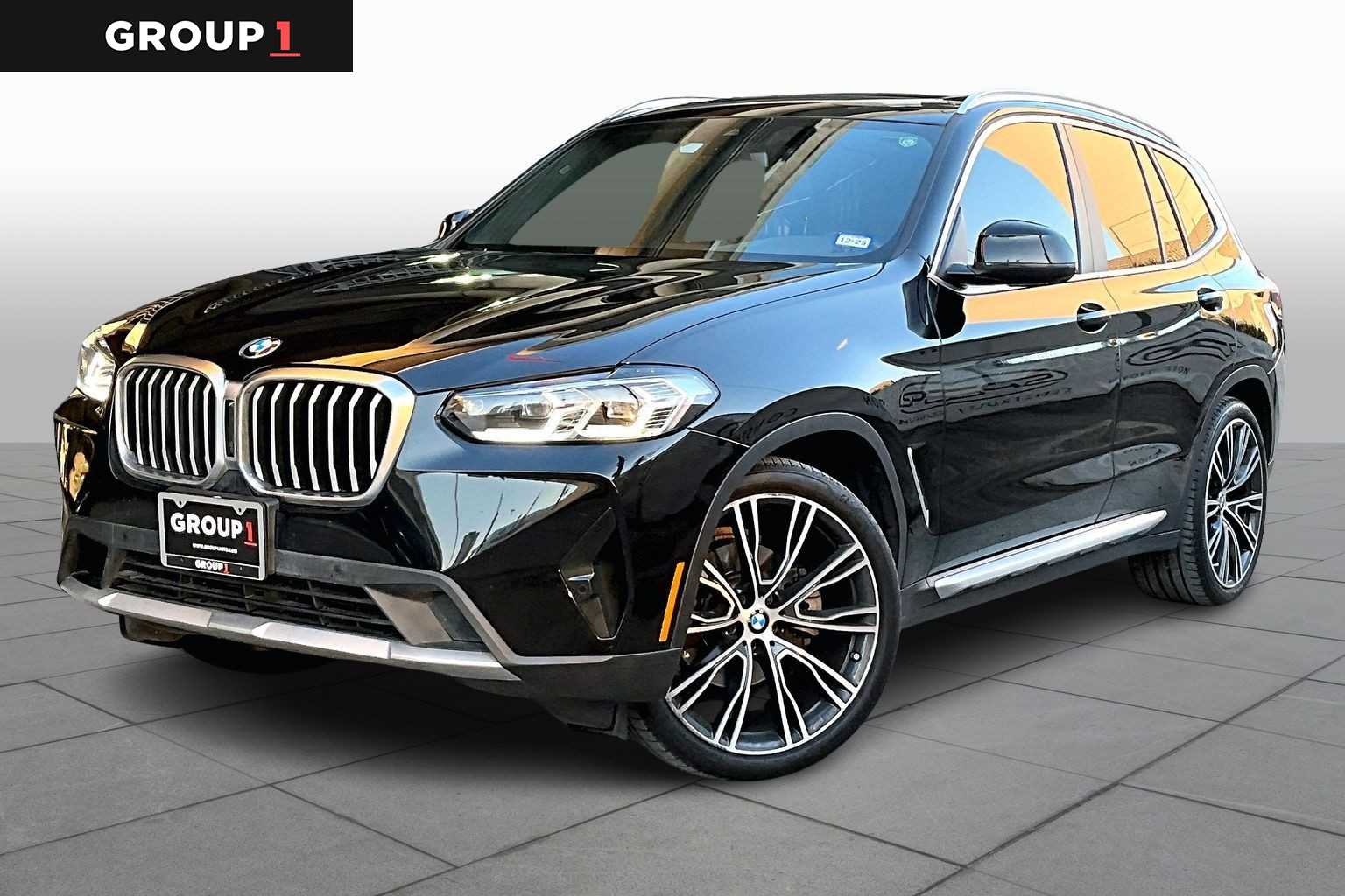 2023 BMW X3 30i's photo
