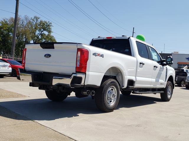 2026 Ford F-350 photo 8