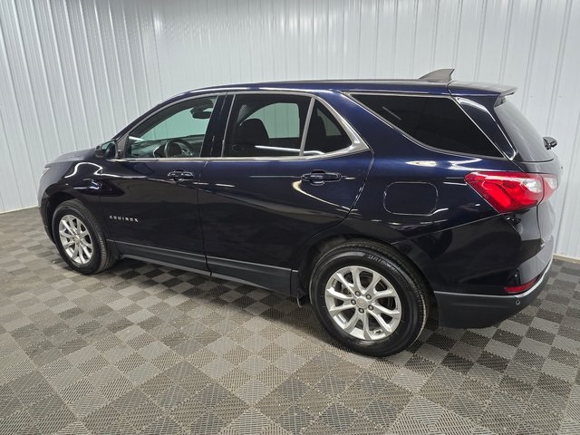 2020 Chevrolet Equinox LT photo 2