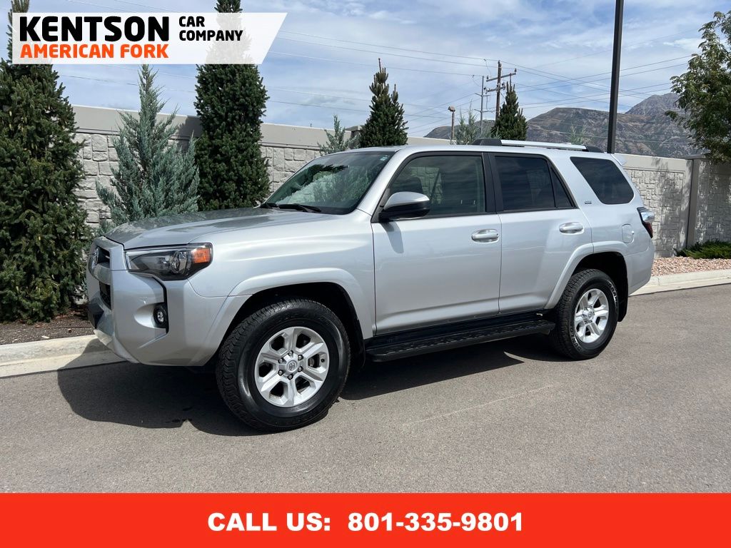 2024 Toyota 4Runner SR5 photo 3