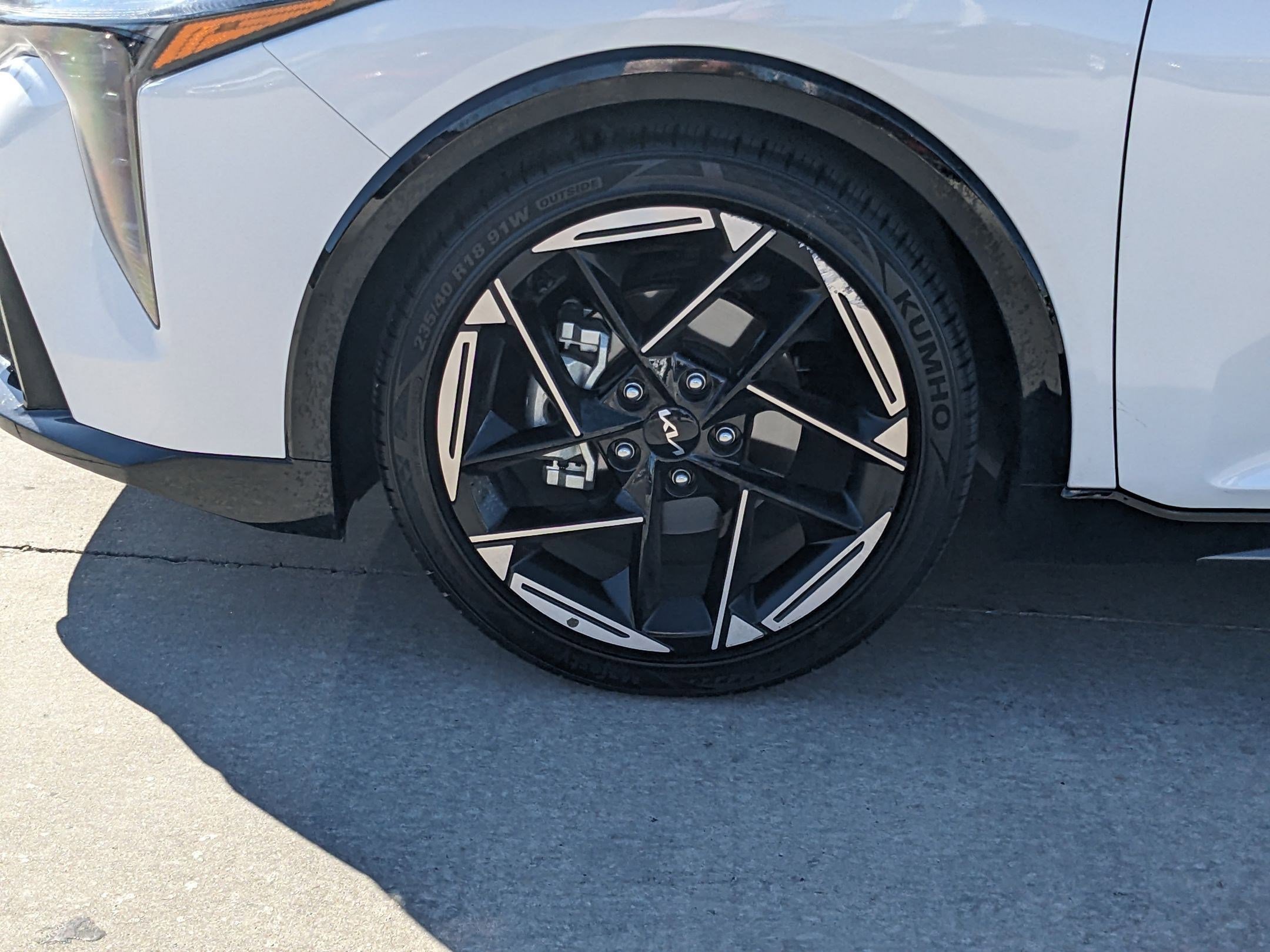 2025 Kia K4 GT-Line photo 10