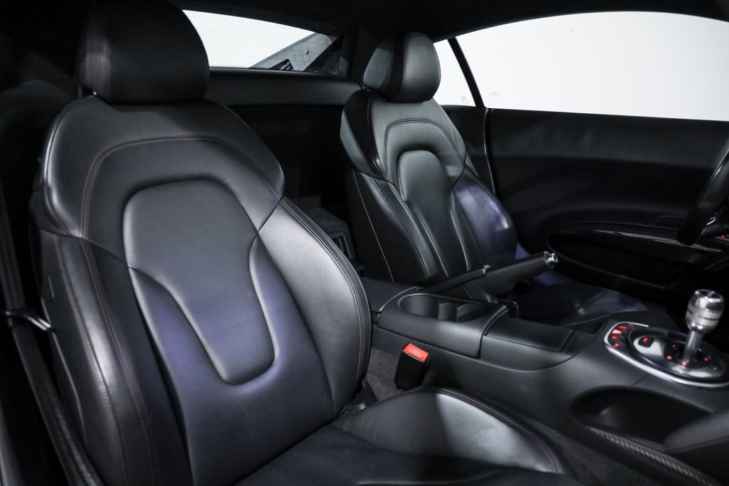 2012 Audi R8 Coupe photo 30