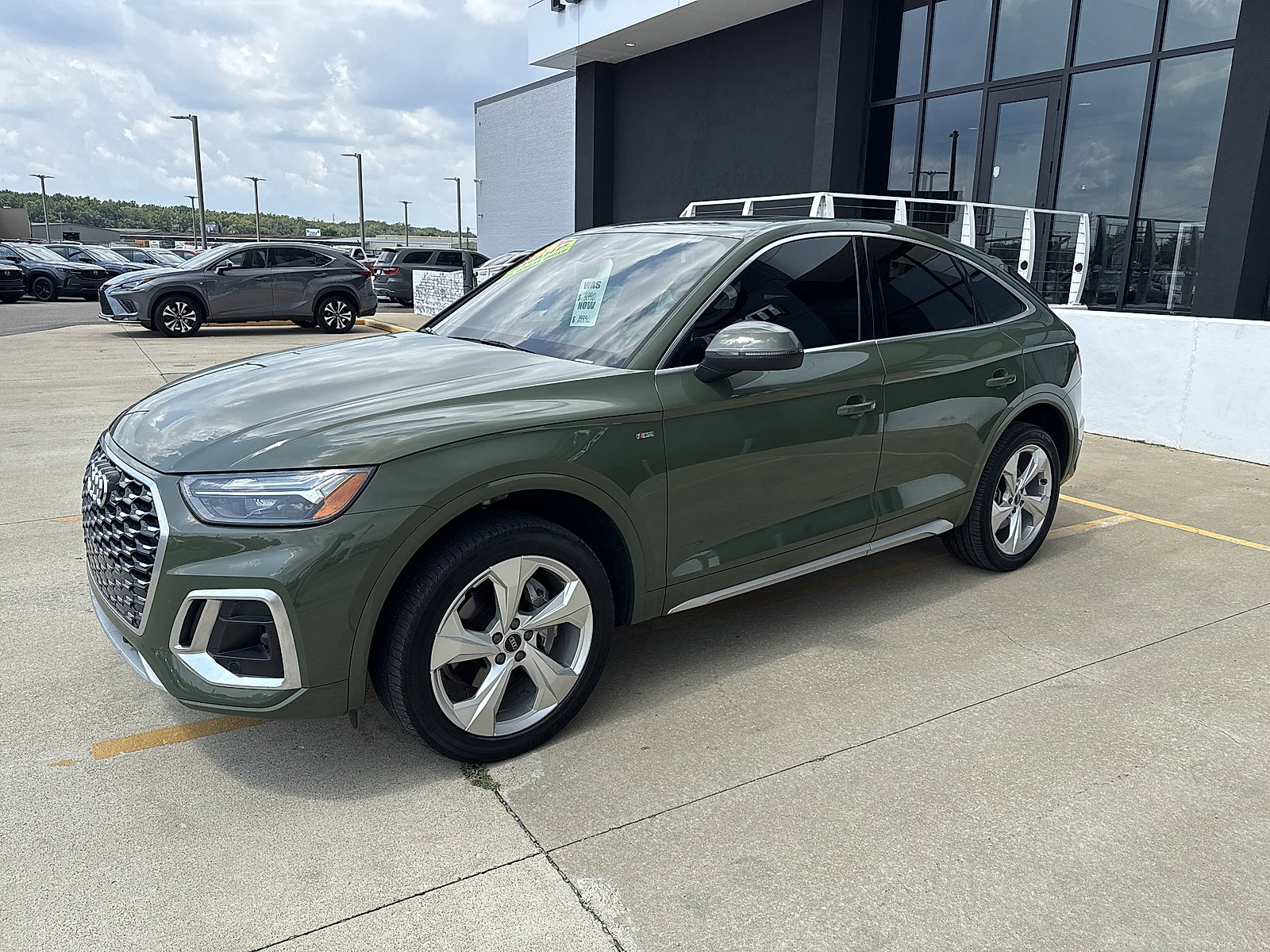 2022 Audi Q5 Sportback S line Premium Plus photo 2