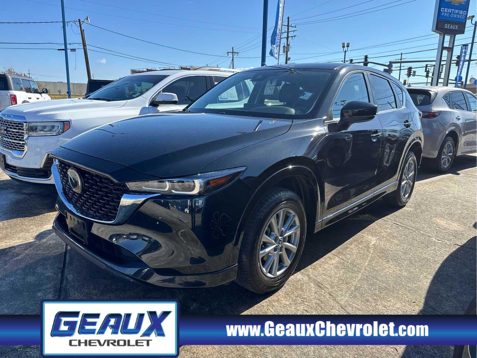 2025 Mazda CX-5 S Select Package's photo