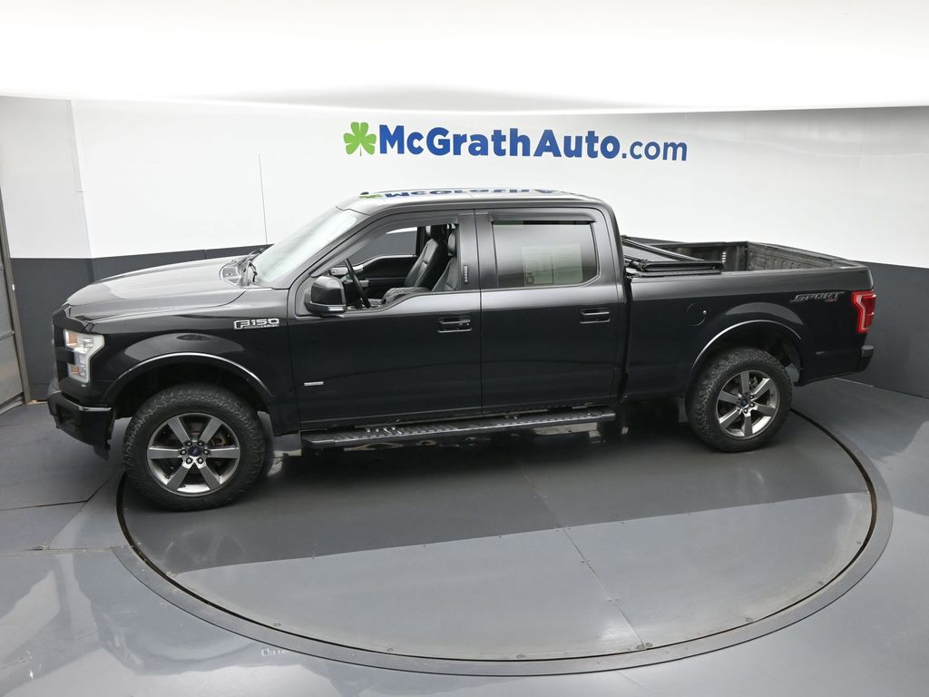 2015 Ford F-150 XLT photo 17