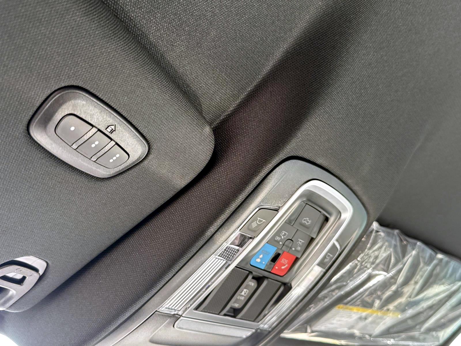 2025 Ram 1500 Laramie photo 10