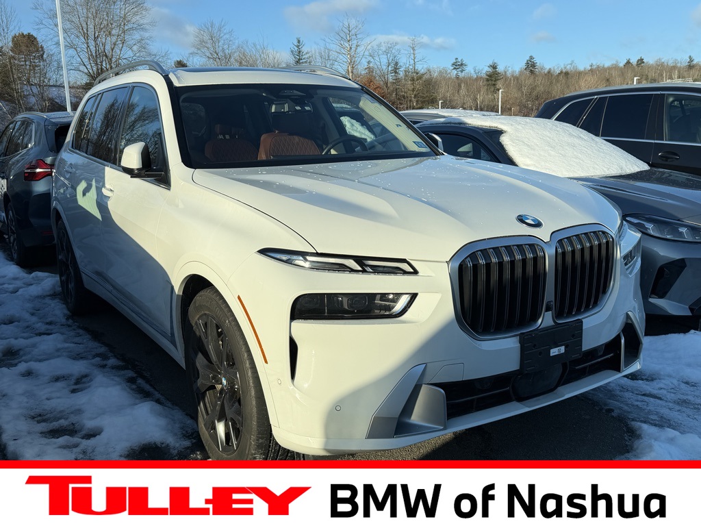 2024 BMW X7 40i's photo