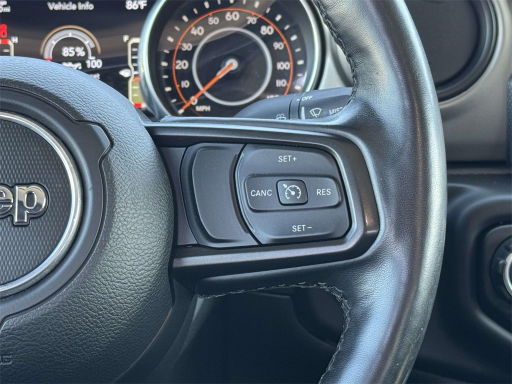 2021 Jeep Gladiator Sport S photo 22
