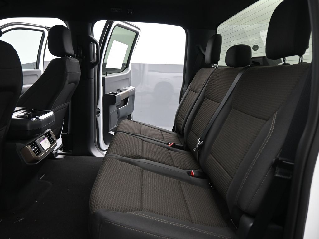 2025 Ford F-150 STX photo 13