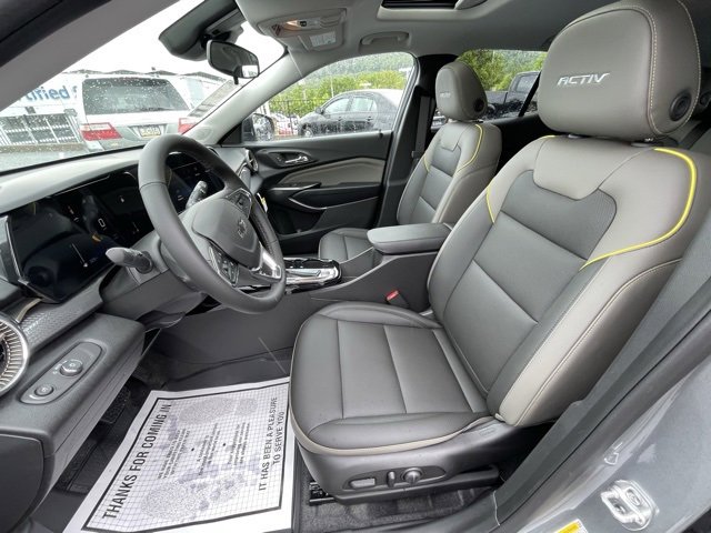 2025 Chevrolet Trax ACTIV photo 14