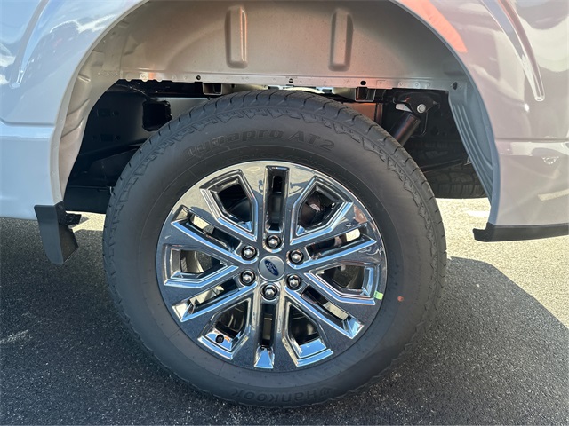 2025 Ford F-150 XLT photo 12
